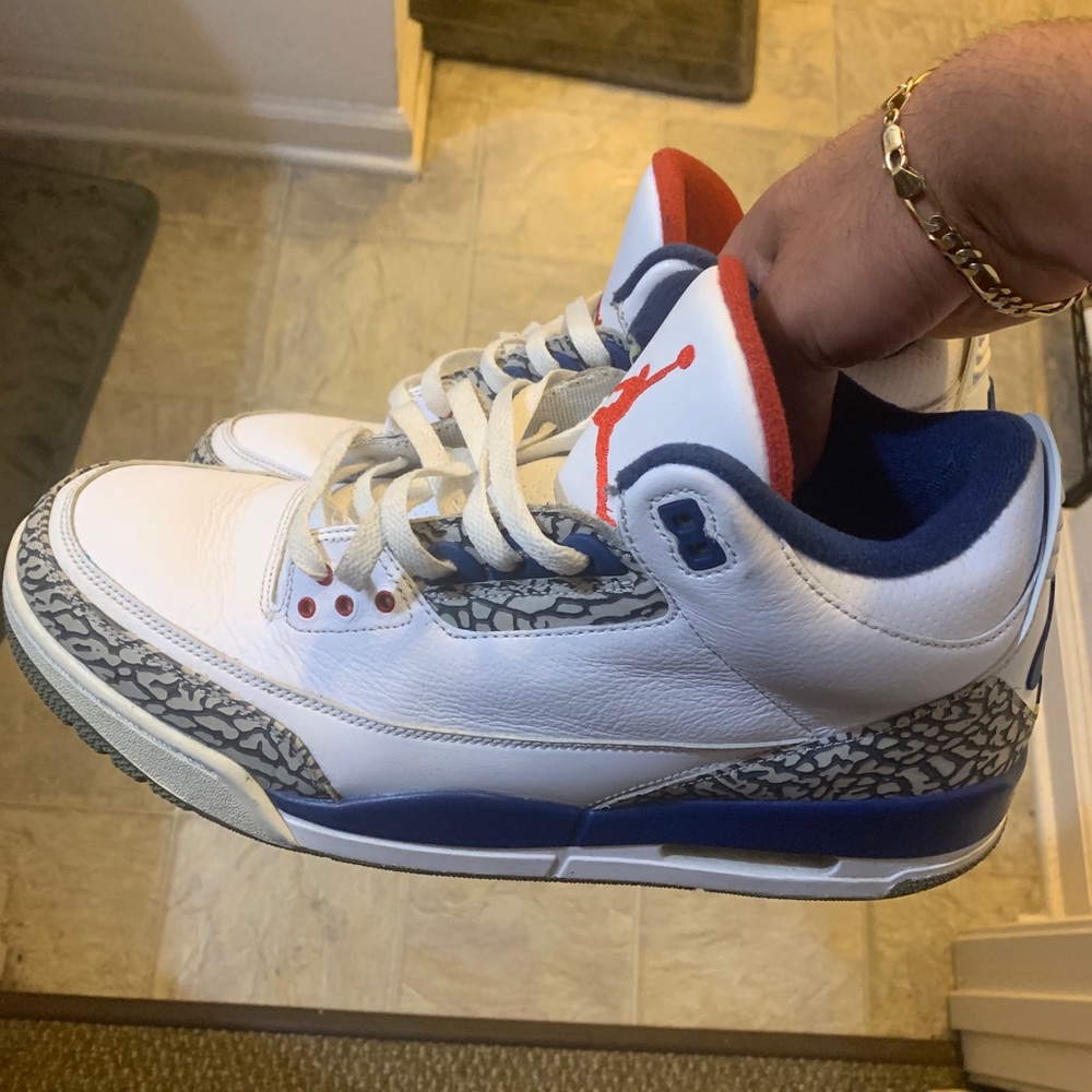 Air Jordan 3 True Blue